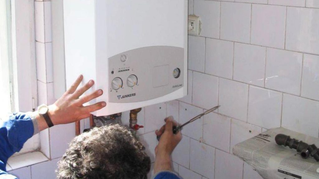 Amenzi pentru romanii cu centrale de apartament detaliul din locuinta sanctionat pe loc
