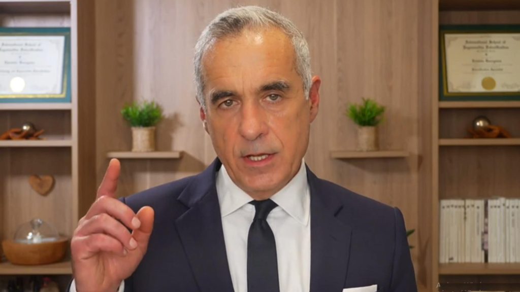 Calin Georgescu mesaj intens Doar prin restabilirea libertatilor si drepturilor constitutionale ACUM puteti opri aceste forte