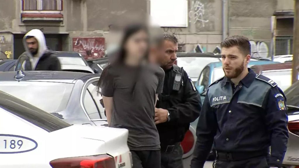 Ce pedeapsa a primit elevul care si a injunghiat profesoara