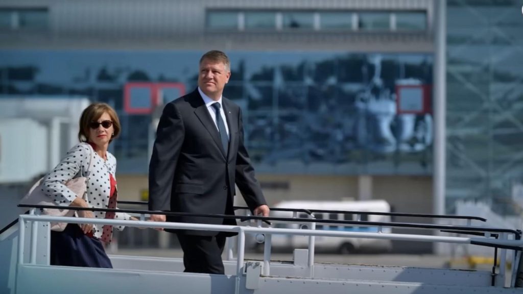 Dezvaluiri despre cum se relaxeaza Klaus Iohannis la Neptun Paza marita pentru sotia presedintelui VIDEO