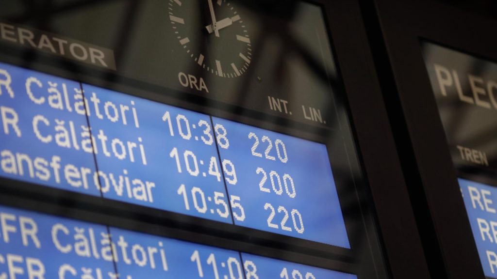 Pericol pe sine Greva spontana la CFR Calatori