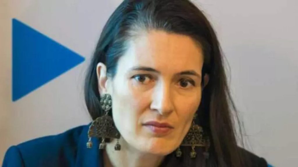 Razboi in USR Clotilde Armand acuzata ca tine cu dintii de sefia sector 1