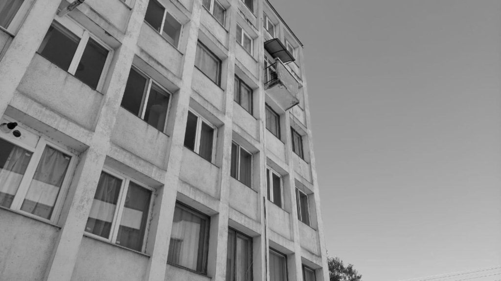 Un barbat din Giurgiu a vandut 30 de garsoniere care nu erau ale lui