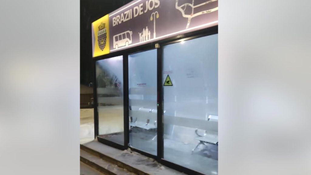 Comuna din Romania cu statii de transport incalzite