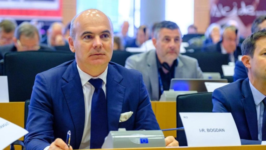 Rares Bogdan dupa convocarea Romaniei la Paris Trebuia invitata la primul Summit