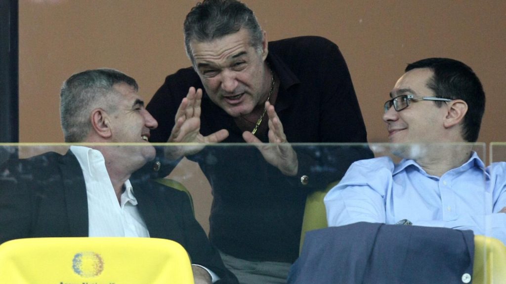 Becali da lectii dar aduce Steaua aproape faliment