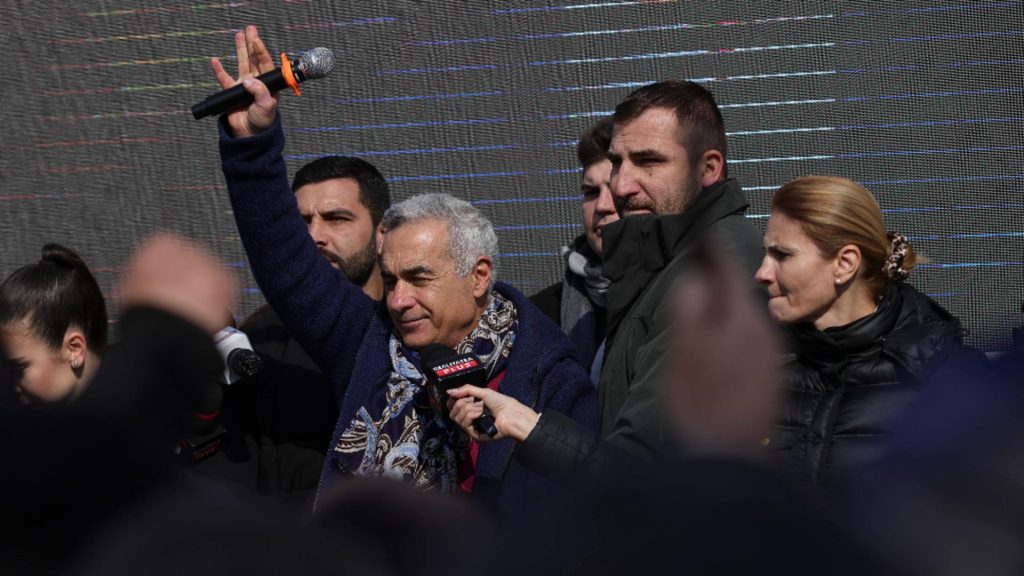 Calin Georgescu are un scor de 45 la suta Sondaj de ultima ora