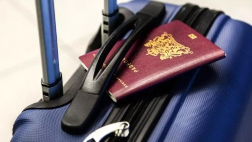 O tara cere viza speciala pentru intrare