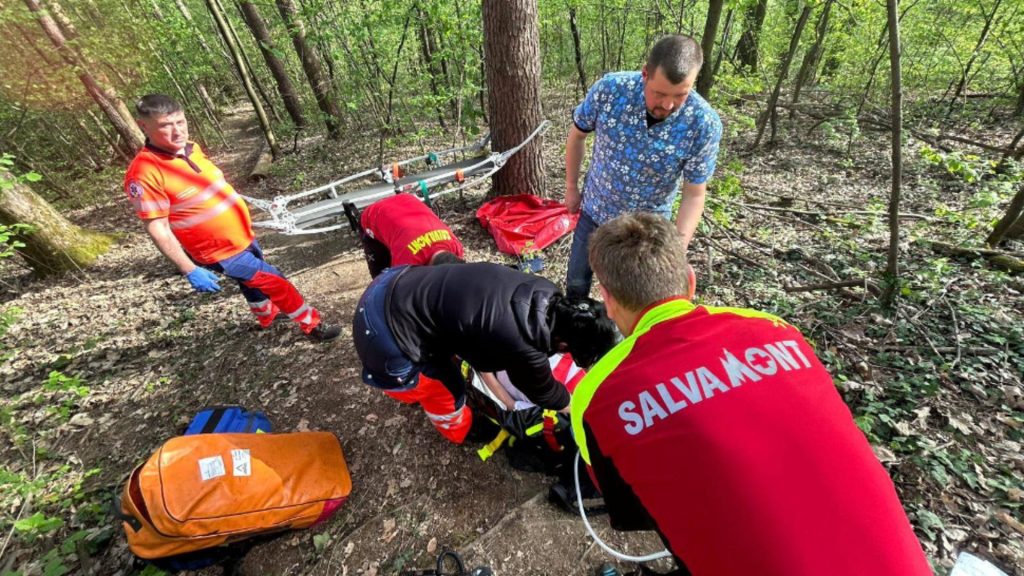 Adolescent de 14 ani salvat dupa accident pe traseu