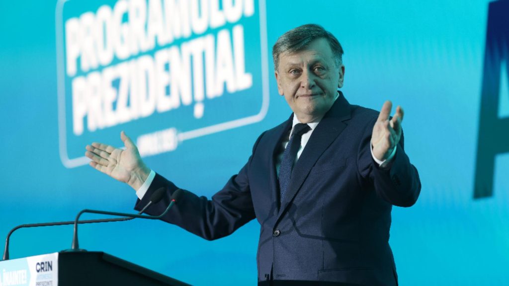 Crin Antonescu ironii la adresa contracandidatilor sai Tara e onesta Nicusor problema e sa fii tu