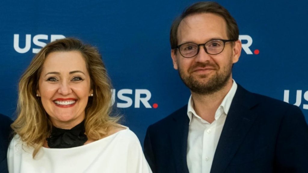Mutare soc la USR Elena Lasconi pierde puterea