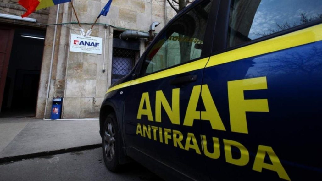 Prejudiciu de 25 milioane lei in Capitala Doua firme de transport alternativ vizate de ANAF