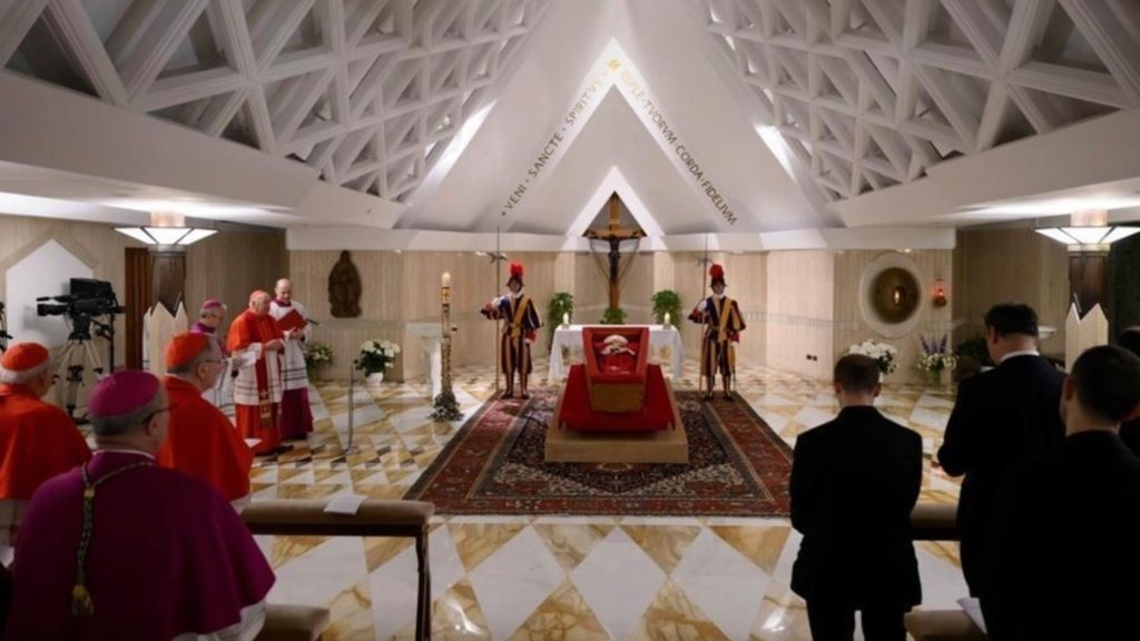 Schimbare la Vatican Papa Francisc mutat in Bazilica Sf Petru