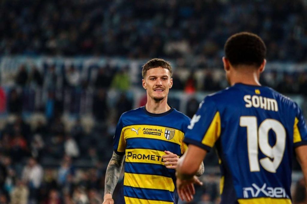 PSV si Parma au incheiat transferul lui Dennis Man