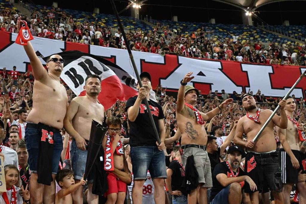 Schimbare de plan la Dinamo Cainii doresc mutare definitiva