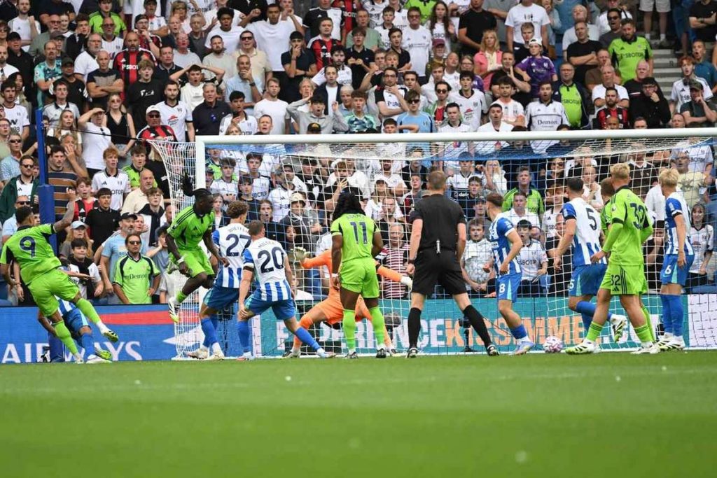 Tragedie la Brighton Un suporter de 72 de ani a murit