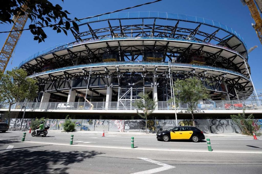 Barcelona inca departe de Camp Nou Unde joaca cu Valencia
