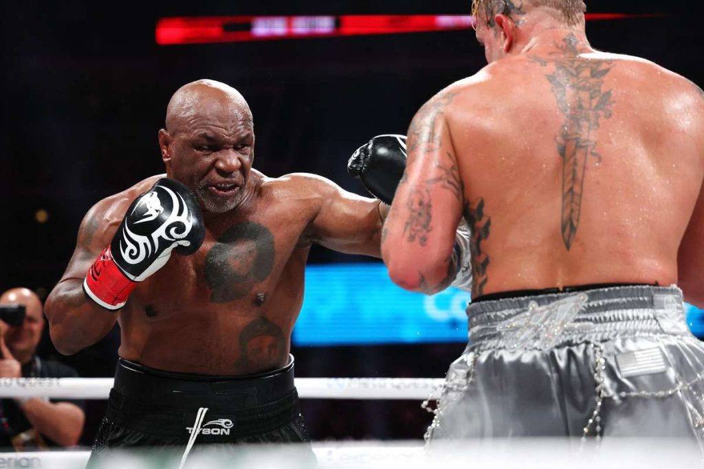 Mike Tyson va lupta intr un meci istoric