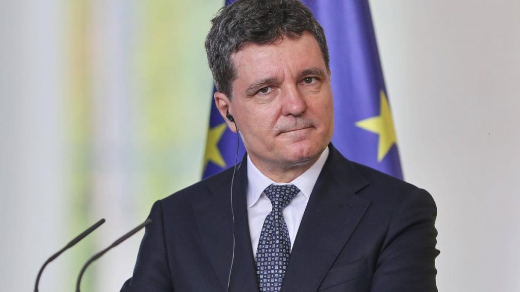 Nicuso Dan Coalitia functioneaza privind rezultatele macro