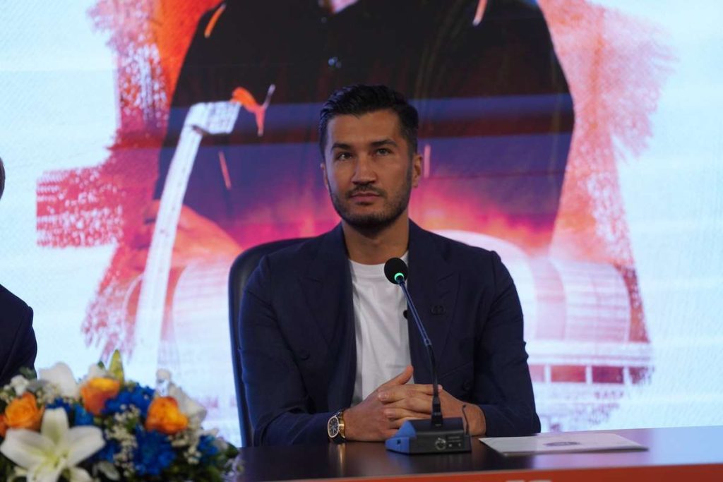 Nuri Sahin antrenorul echipei eliminate de U Craiova