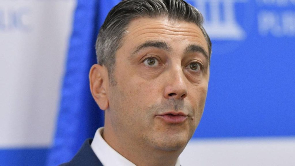 Procurorul general Alex Florena Razboiul hibrid al Rusiei