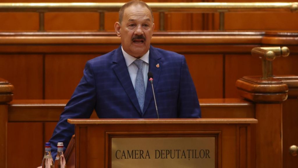 Singurul parlamentar al Puterii care a semnata motiunea AUR este de la PSD