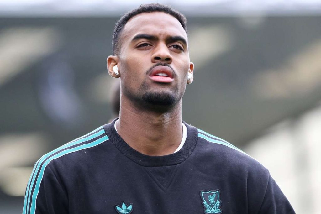 Surpriza la Liverpool Isak nu este in lot cu Burnley