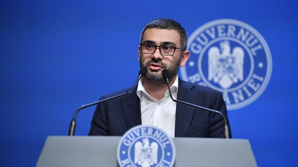 Toate pensiile pe card Ministrul Muncii Dreptul de a alege ramane