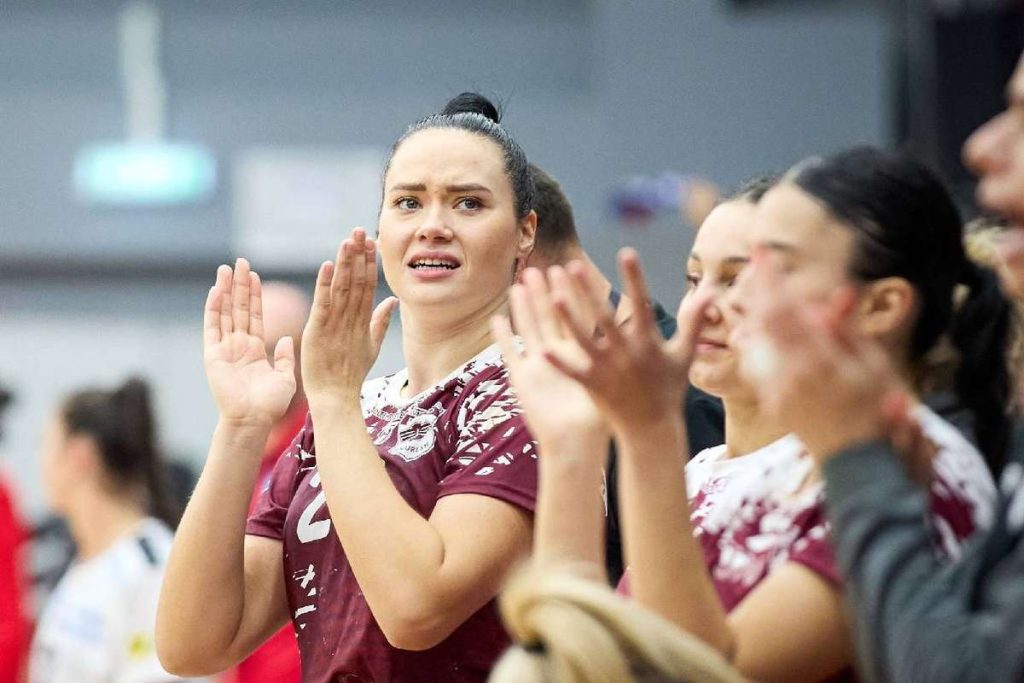 CS Rapid s a calificat in turul trei EHF